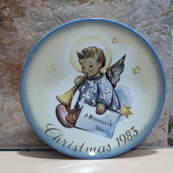 Schmid Hummel Christmas Day 1983 Angelic Messenger Decorative Wall Hanging Plate - Picture 1 of 11
